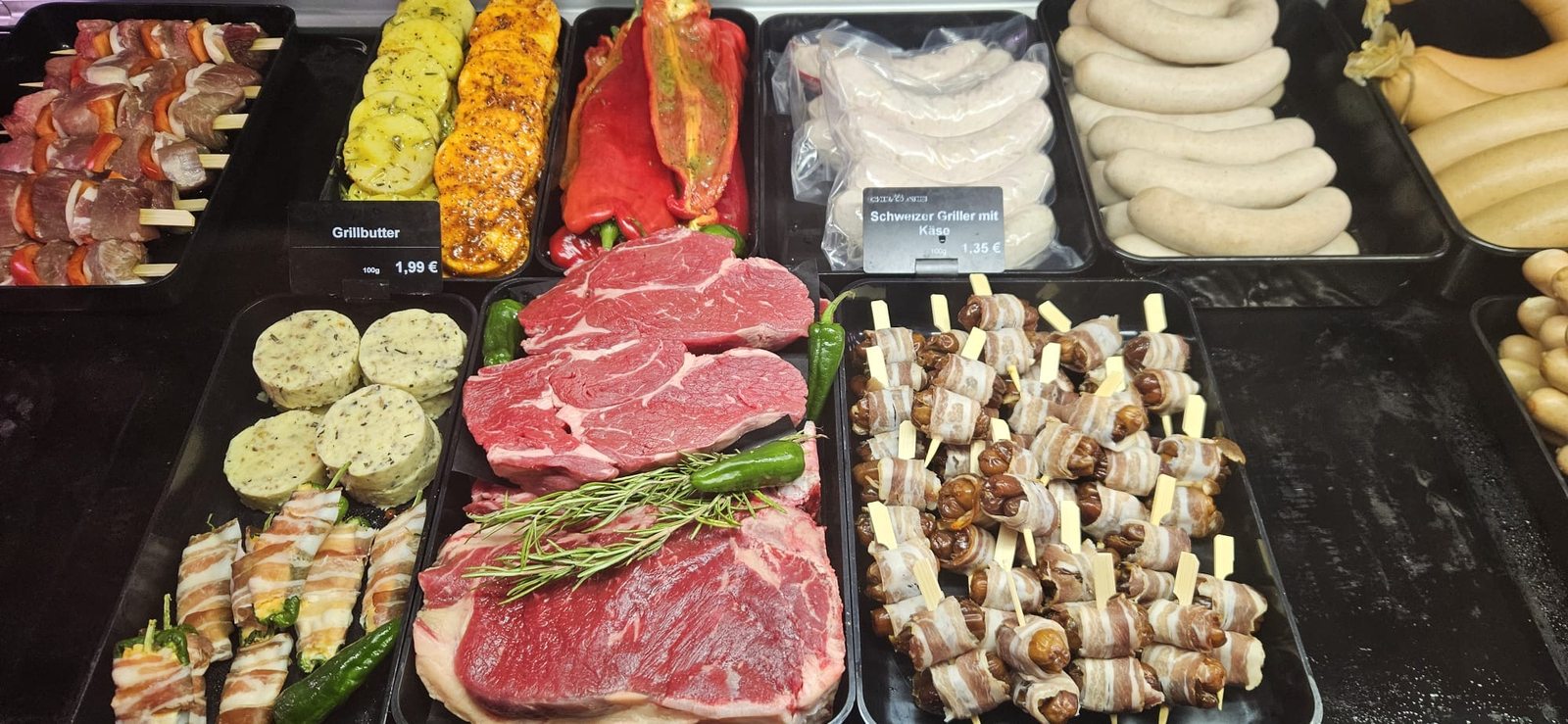 Große Auswahl an Grillfleisch und Grillspezialitäten bei Gröne